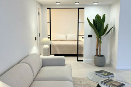 5e8d9bb101d318e05c5fea7ea1600647 - 16