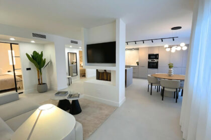 5e8d9bb101d318e05c5fea7ea1600647 - 27