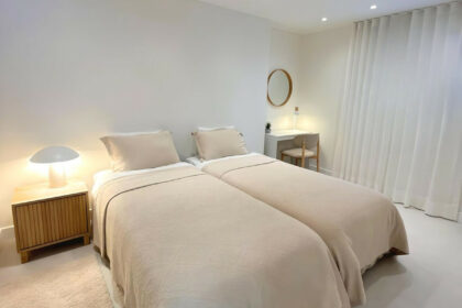 5e8d9bb101d318e05c5fea7ea1600647 - 28