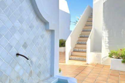 5e8d9bb101d318e05c5fea7ea1600647 - 4