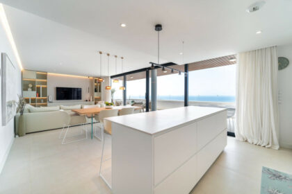 61612a41248e8b943b068e6ad0a3a937 - 21