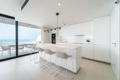 61612a41248e8b943b068e6ad0a3a937 - 22