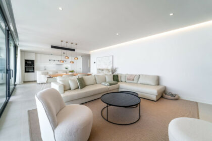 61612a41248e8b943b068e6ad0a3a937 - 24