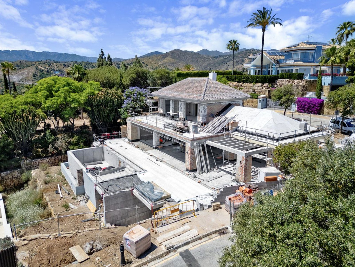 626e63001127fa983cf14193fc16300d - 25