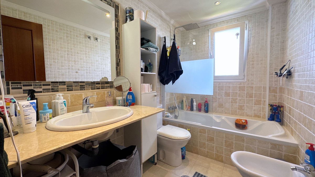 6551672998f8b872292594ebab28e366 - 10