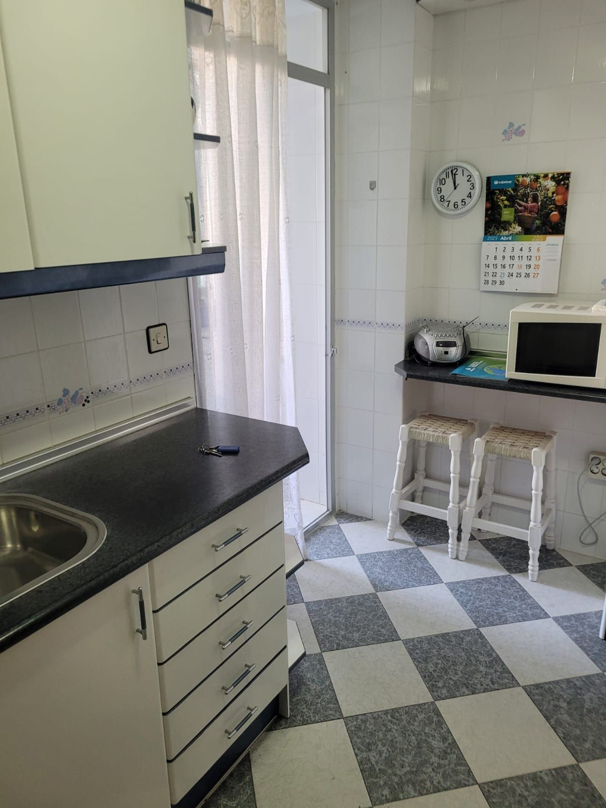 66766bc4f2bc1d08f112e9f82977168e - 14