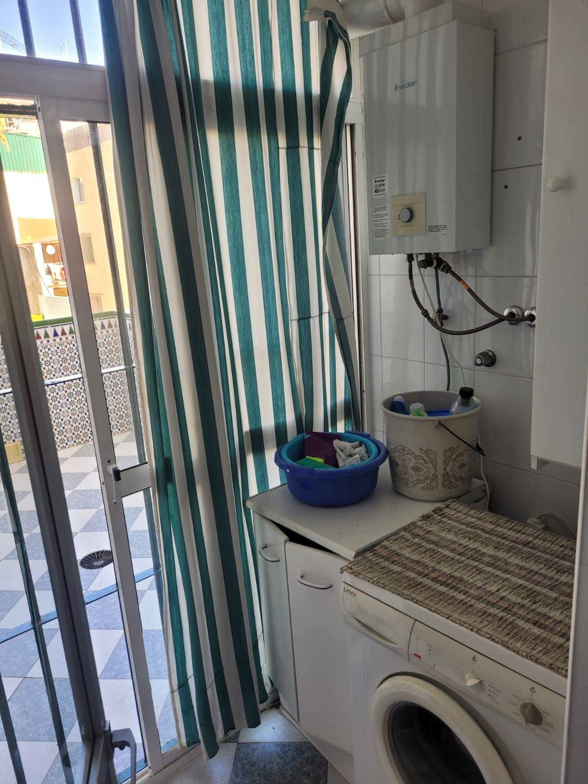 66766bc4f2bc1d08f112e9f82977168e - 17