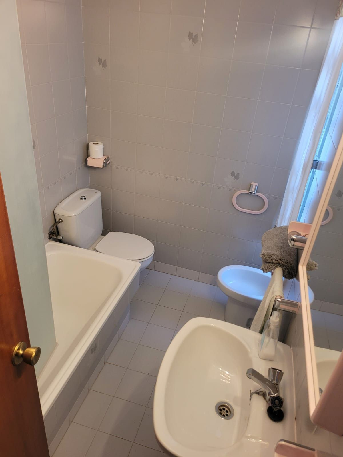 66766bc4f2bc1d08f112e9f82977168e - 21