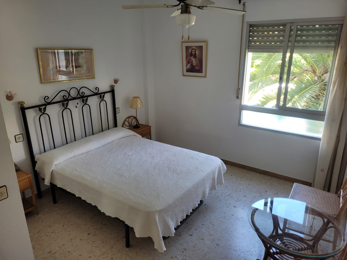 66766bc4f2bc1d08f112e9f82977168e - 23