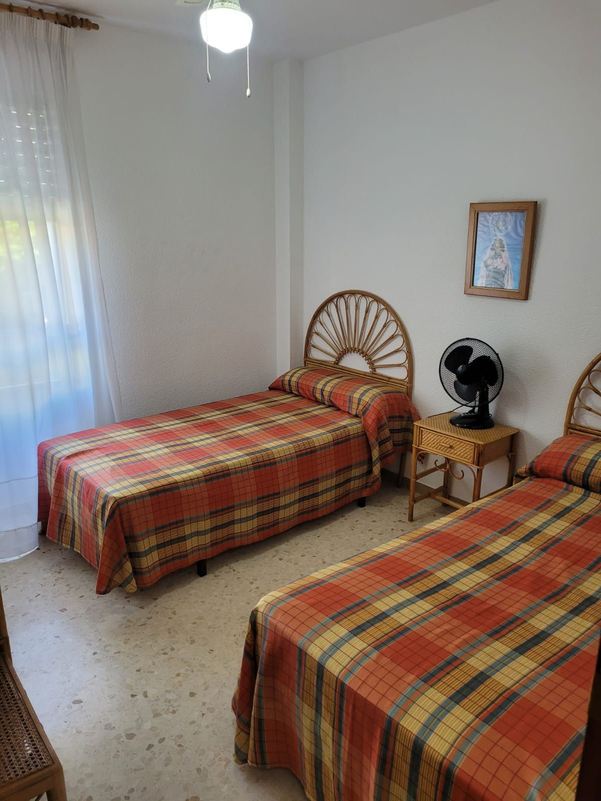 66766bc4f2bc1d08f112e9f82977168e - 28