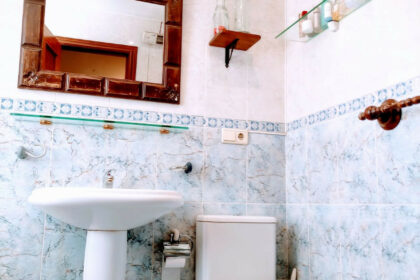 6b8e73d7e40a554b8c2081b07a11204b - 13