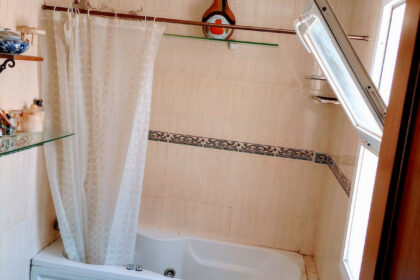 6b8e73d7e40a554b8c2081b07a11204b - 14