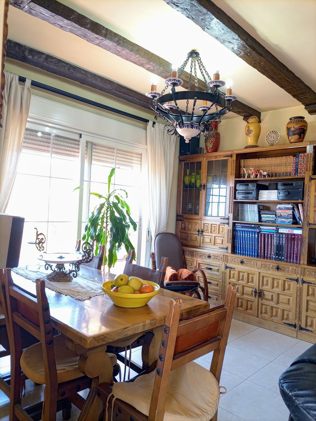 6b8e73d7e40a554b8c2081b07a11204b - 4