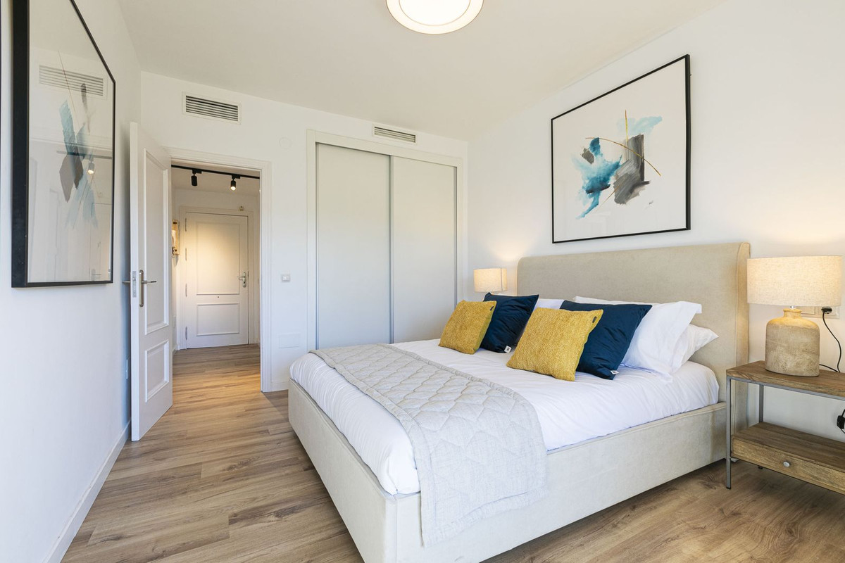 74f497db03b6fd43c717fb487904b32e - 19