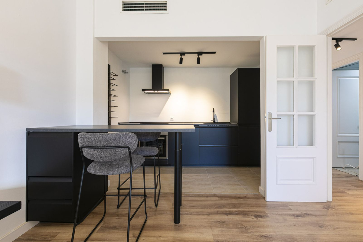 74f497db03b6fd43c717fb487904b32e - 8