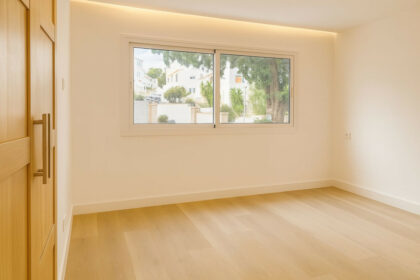 79957a54bd7104a733e64ce30a94b2fb - 4