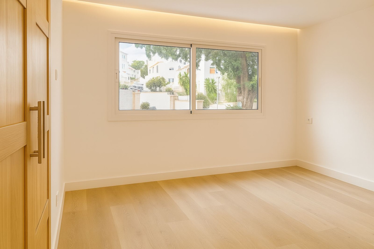 79957a54bd7104a733e64ce30a94b2fb - 4