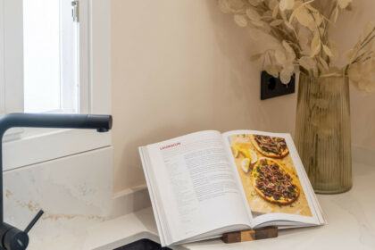 7a793bb434b8ecd997cbc7f4366a1c59 - 26