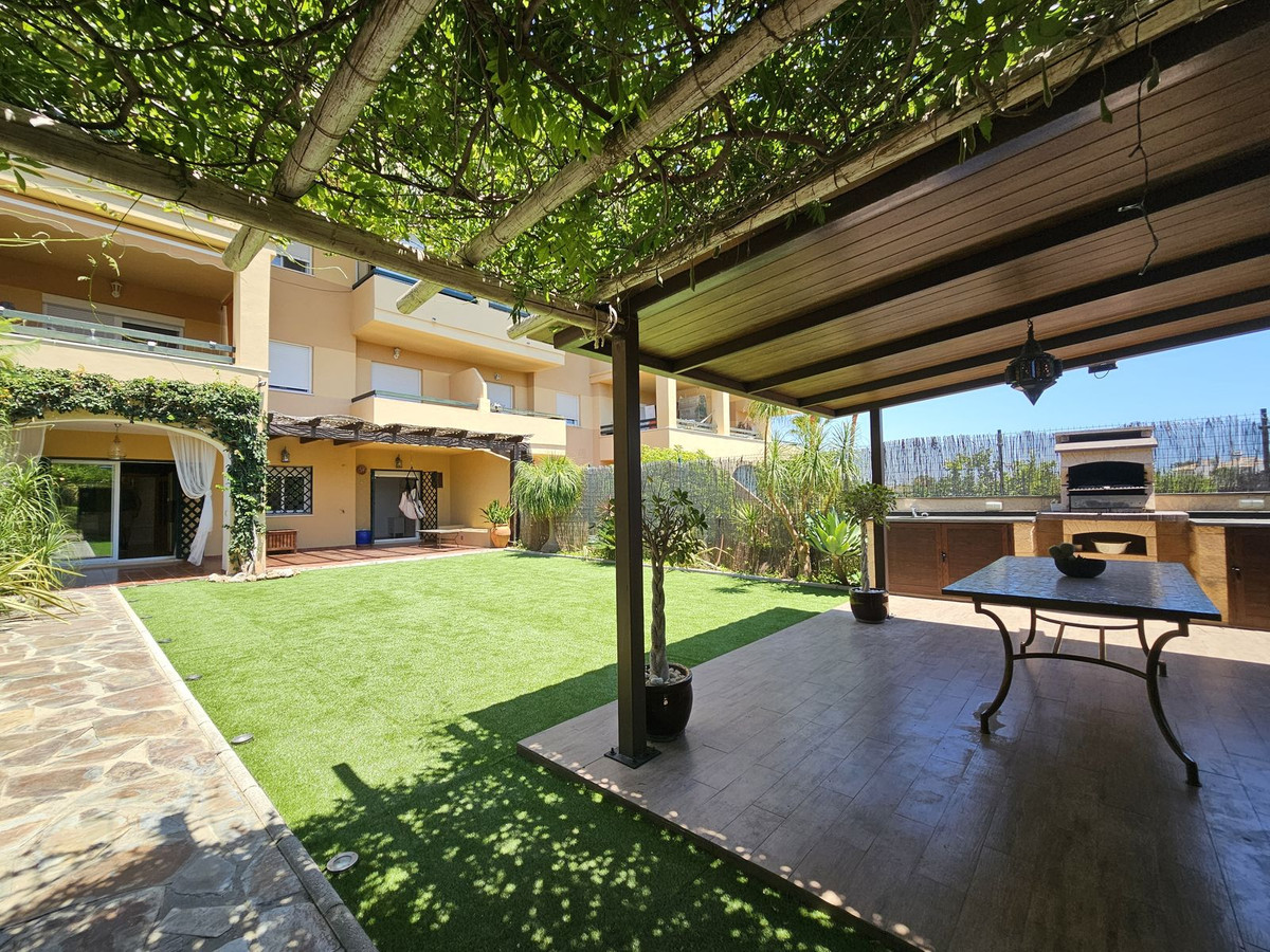 7f761639cfcf7d990cd24b049d94ac7d - 1