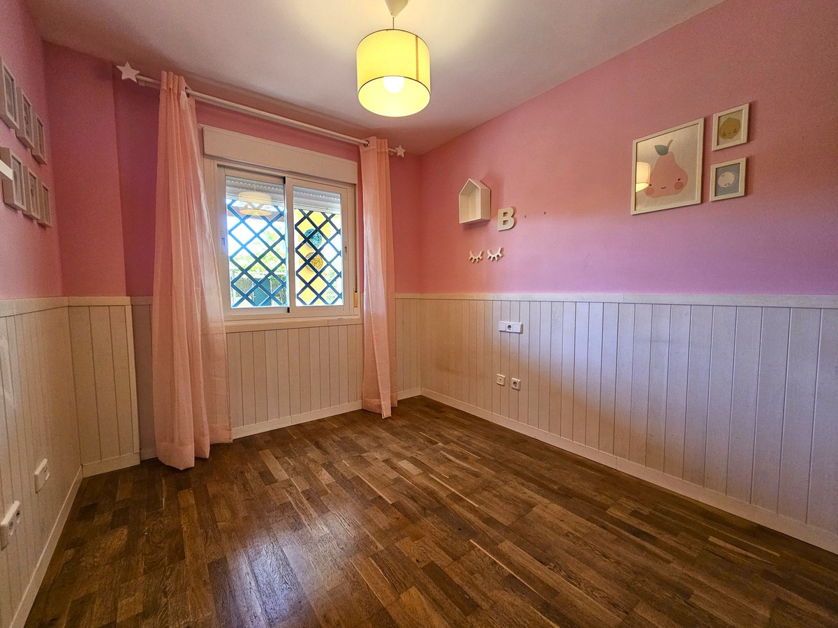 7f761639cfcf7d990cd24b049d94ac7d - 15