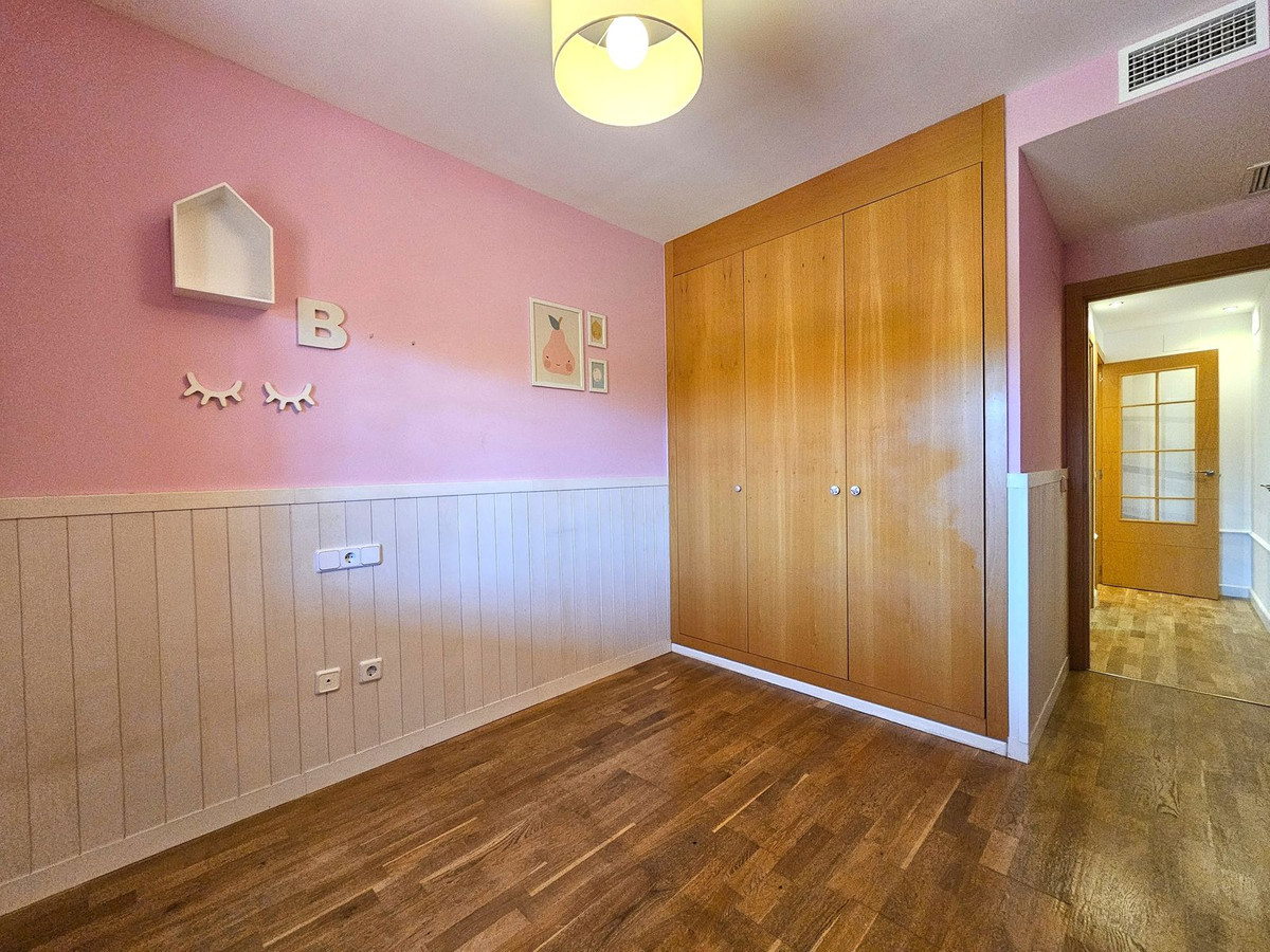 7f761639cfcf7d990cd24b049d94ac7d - 17