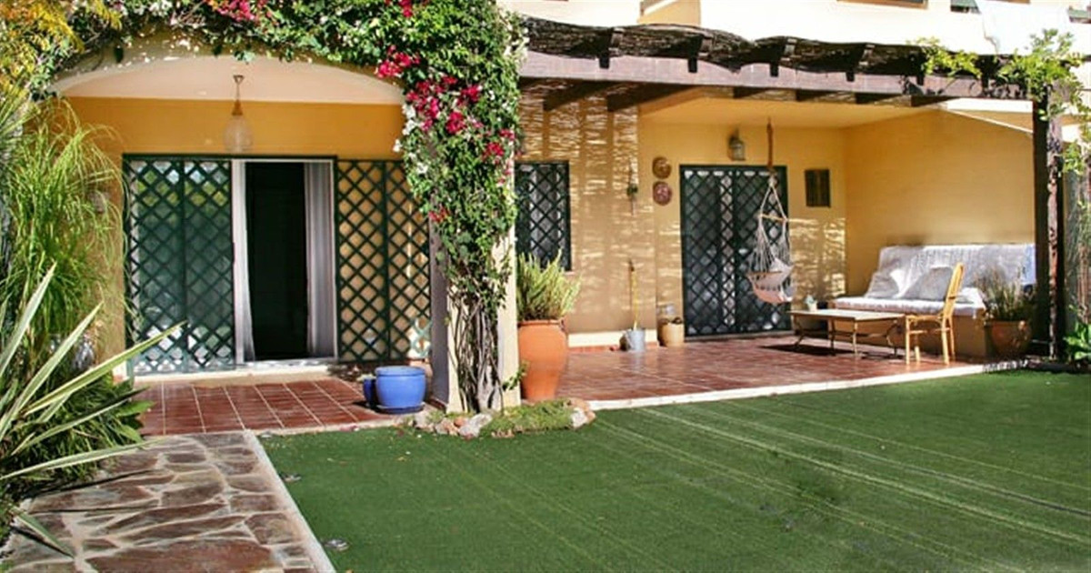 7f761639cfcf7d990cd24b049d94ac7d - 32