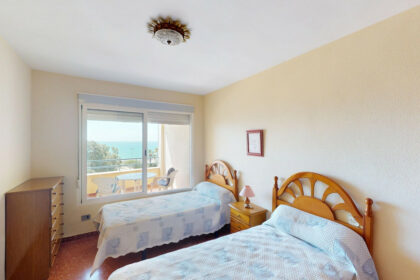 83f34a81a2650bc1faae0695ac72f2f5 - 14