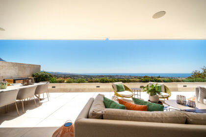 85b3fdf08b07e6d423ae8727459c4065 - 15