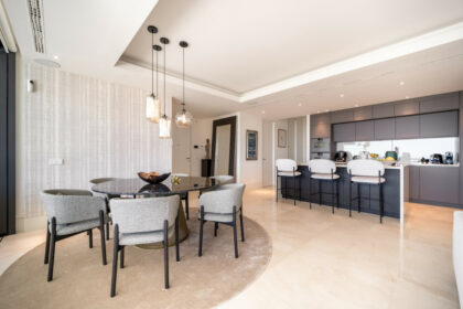 85b3fdf08b07e6d423ae8727459c4065 - 9