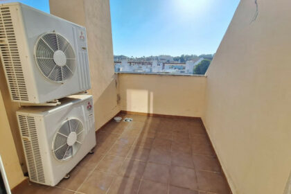 8c067b3286a49279c96a47816e73f033 - 20