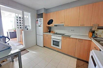 8e09c14088841f0dfbc7fe55b84b7be3 - 4