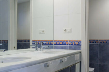 91f88035df3e7a393e6f7931287721ea - 12