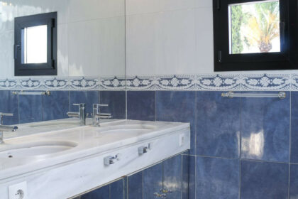 91f88035df3e7a393e6f7931287721ea - 20