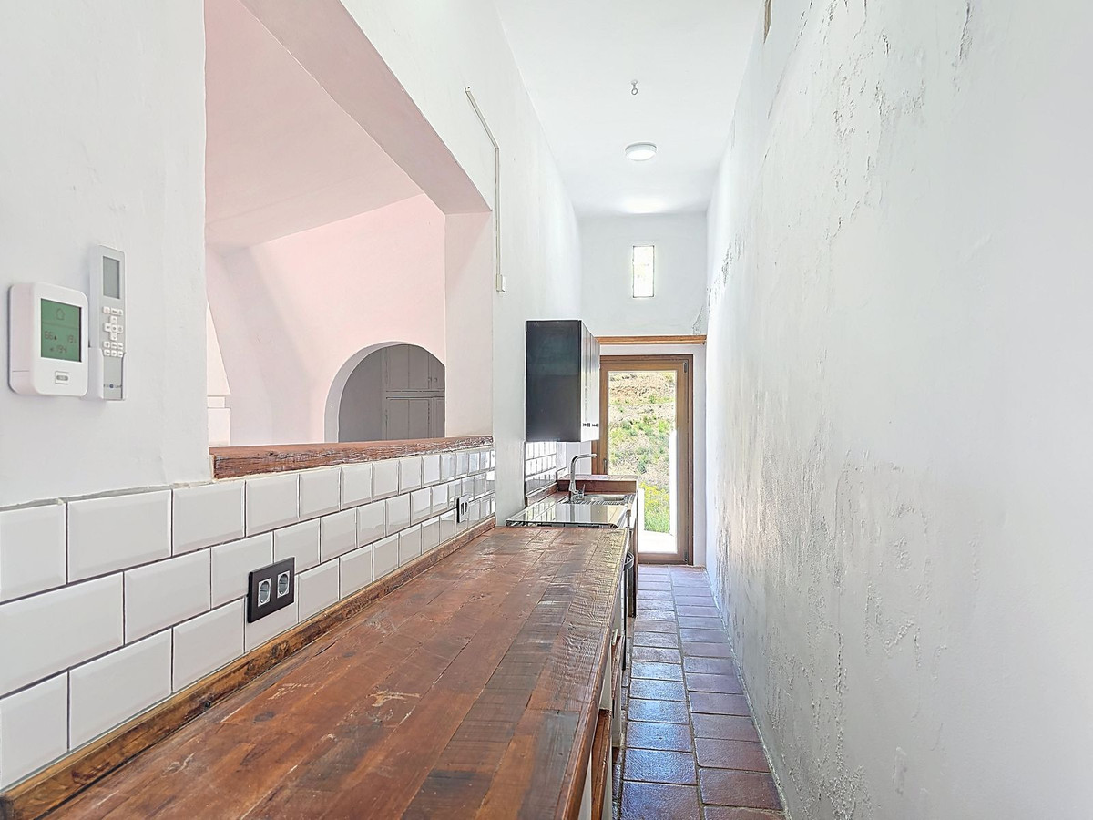 9df2e3e55eb07ae7ca69ec04629be972 - 10