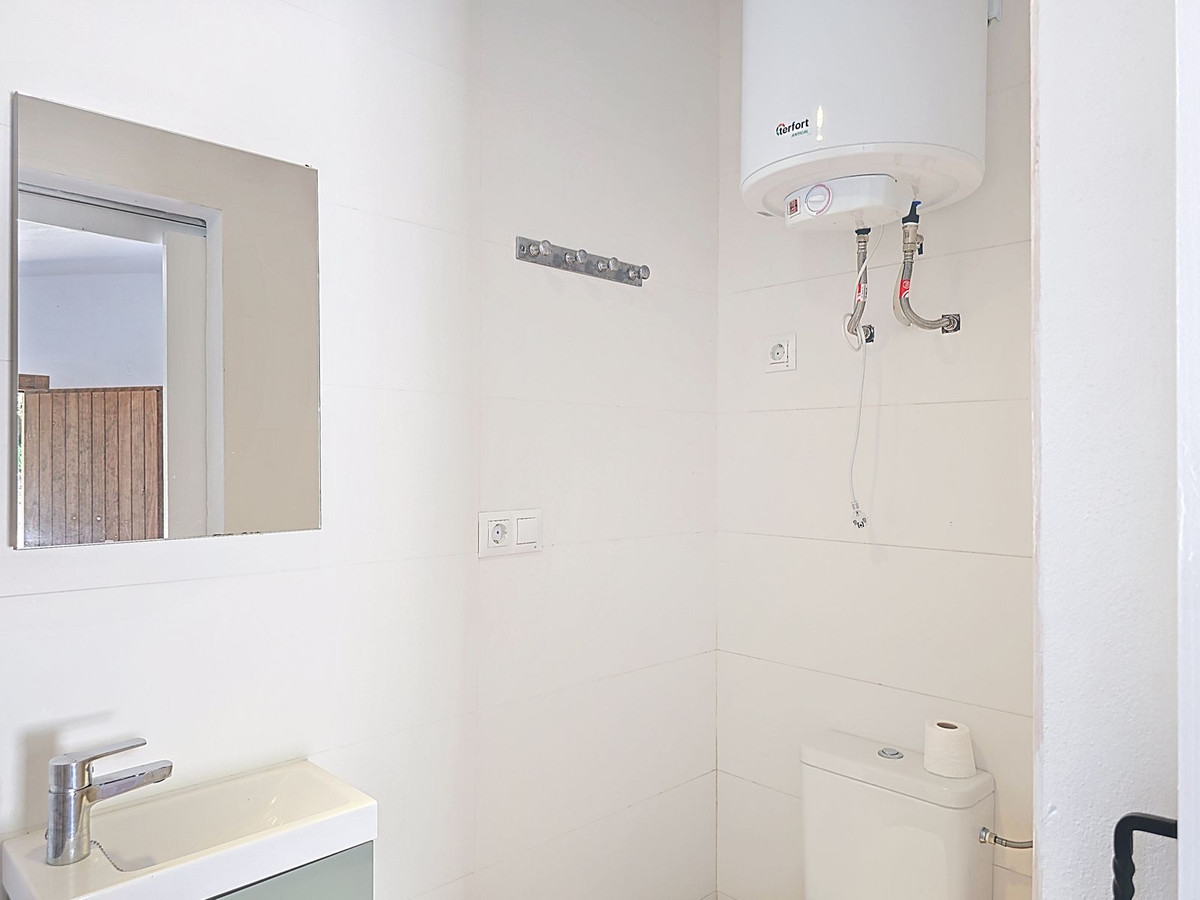 9df2e3e55eb07ae7ca69ec04629be972 - 31