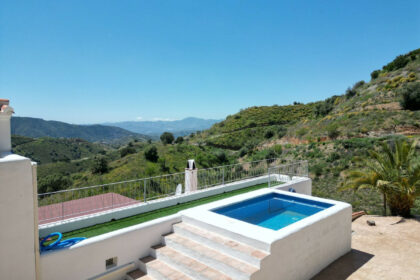 9df2e3e55eb07ae7ca69ec04629be972 - 4