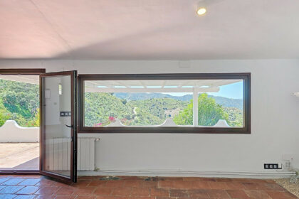 9df2e3e55eb07ae7ca69ec04629be972 - 8