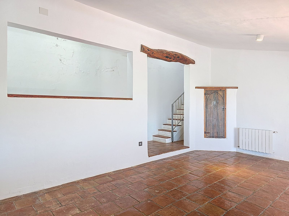 9df2e3e55eb07ae7ca69ec04629be972 - 9