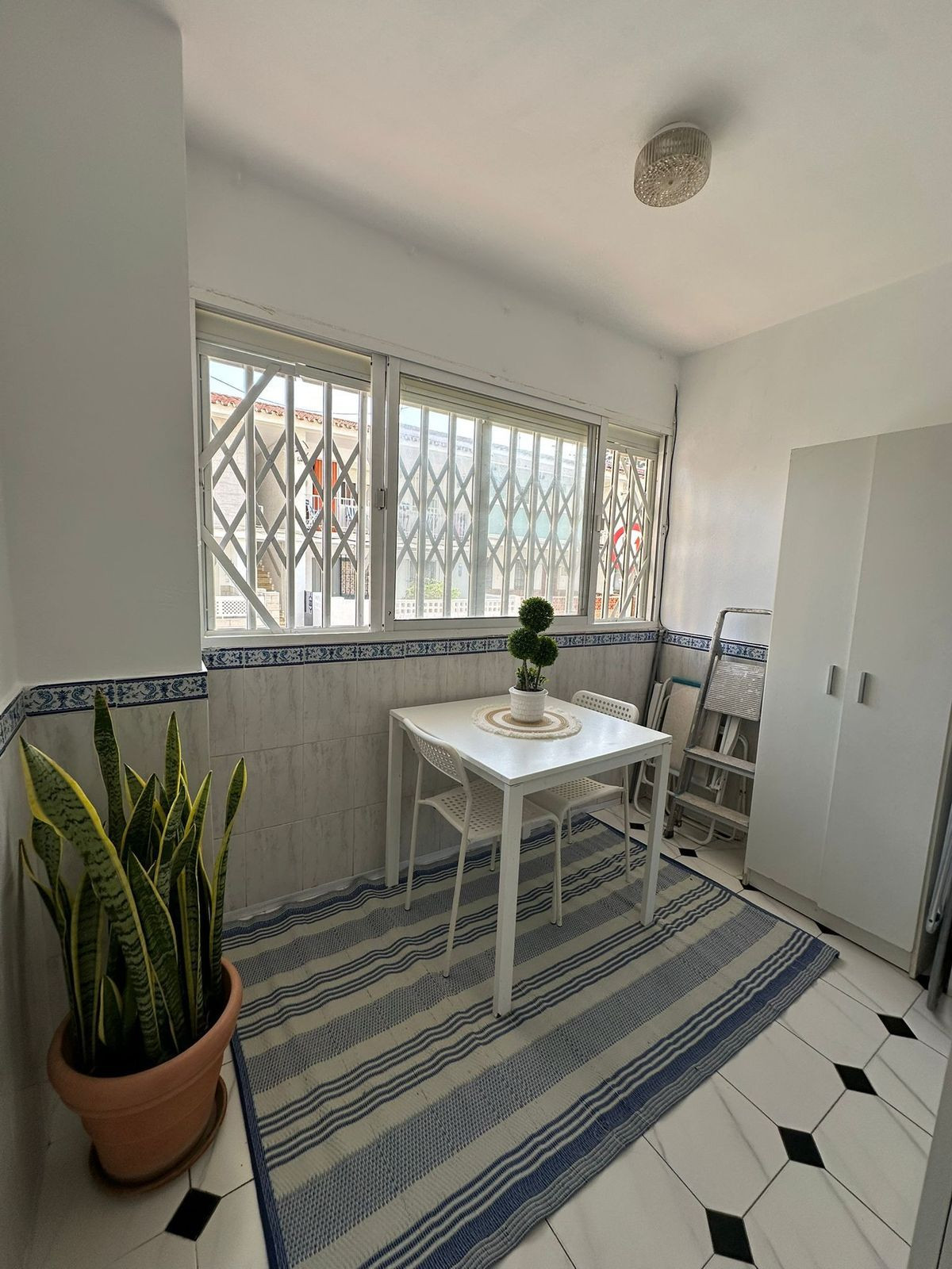 a2a7f11d3d7315857d16866cc85c8e22 - 7