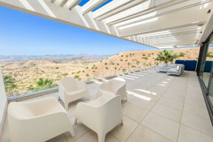 a46d2a5a256c241349fce8fe808cbff3 - 10