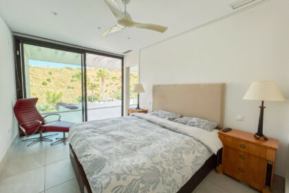 a46d2a5a256c241349fce8fe808cbff3 - 13