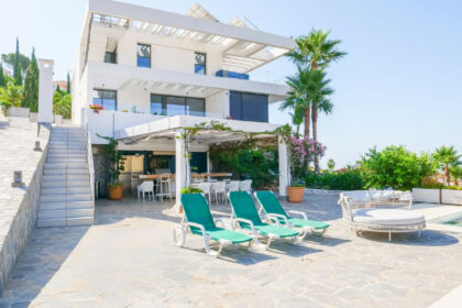 a46d2a5a256c241349fce8fe808cbff3 - 19