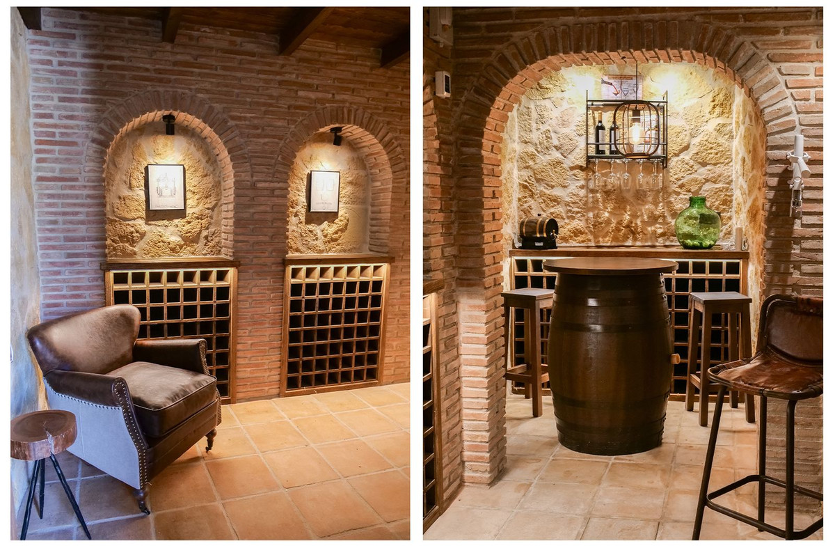 a46d2a5a256c241349fce8fe808cbff3 - 24