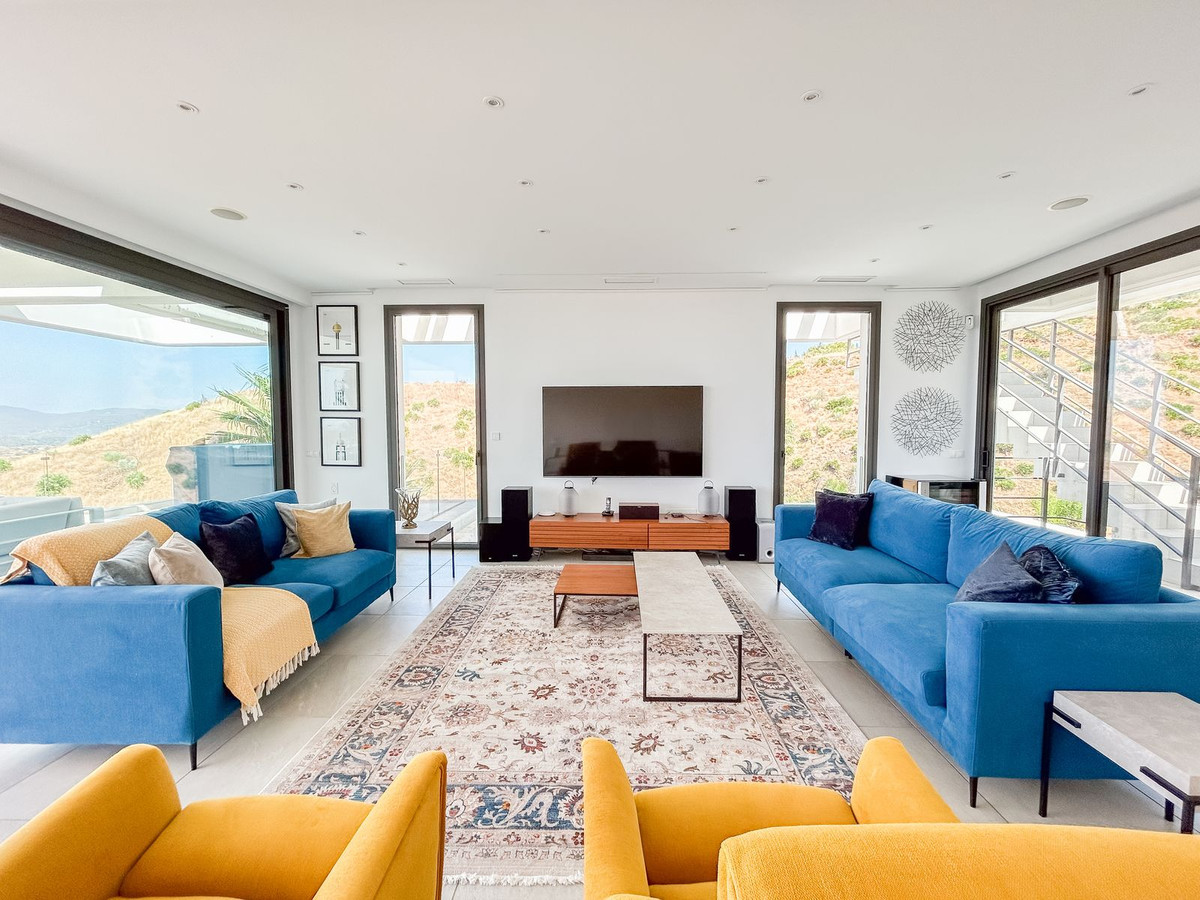 a46d2a5a256c241349fce8fe808cbff3 - 3