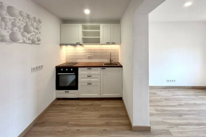 a804bf7e51d3024b537305132944eabf - 8