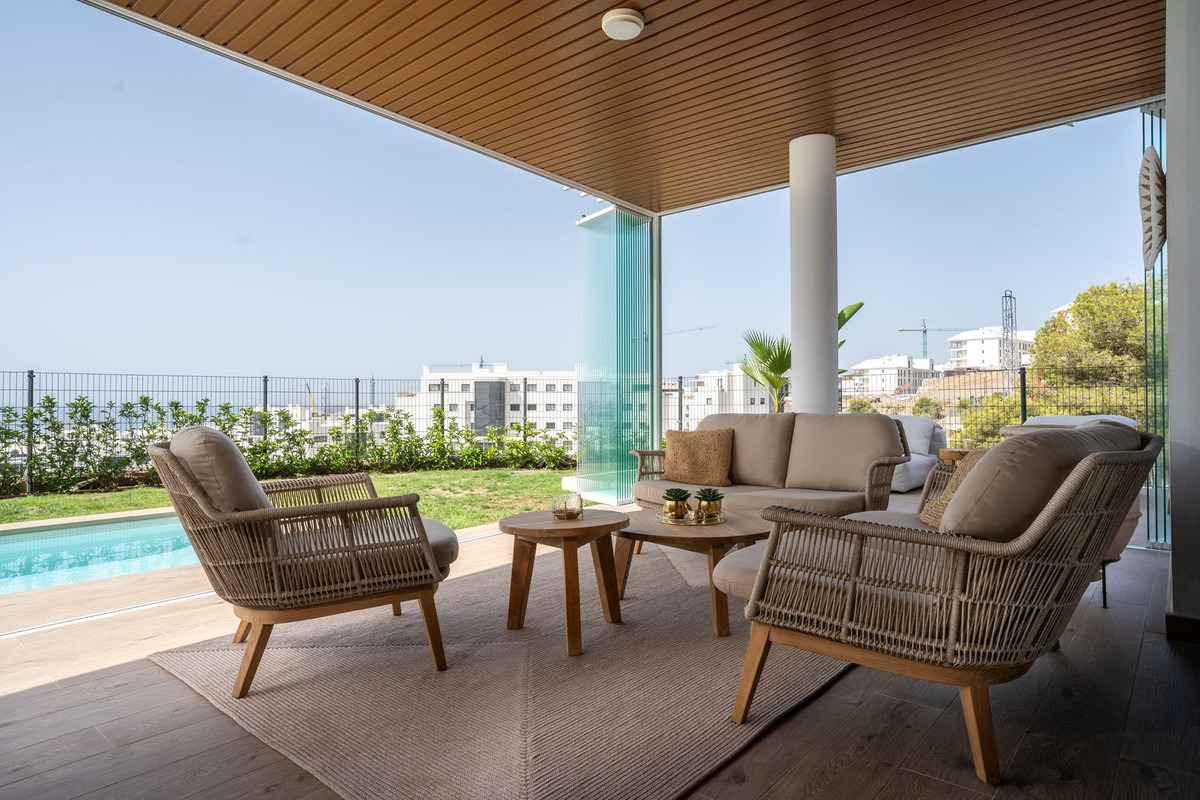 b162e0dc7848ab6cfbe9c6546c8c973a - 10