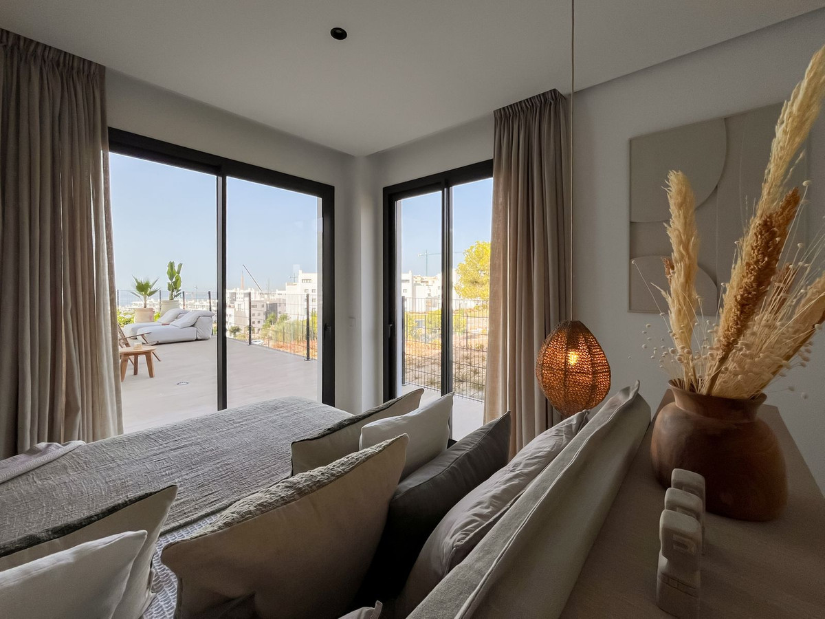 b162e0dc7848ab6cfbe9c6546c8c973a - 19