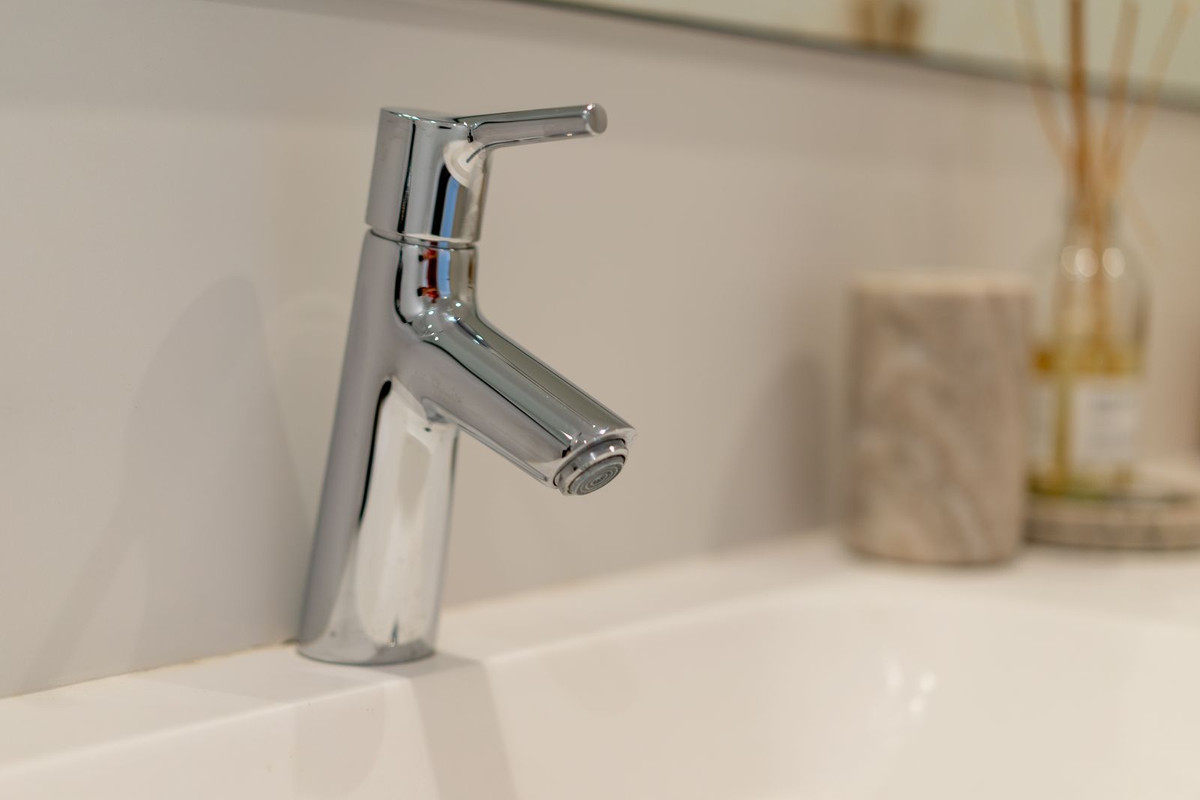 b162e0dc7848ab6cfbe9c6546c8c973a - 25