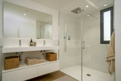 b162e0dc7848ab6cfbe9c6546c8c973a - 27