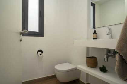 b162e0dc7848ab6cfbe9c6546c8c973a - 28